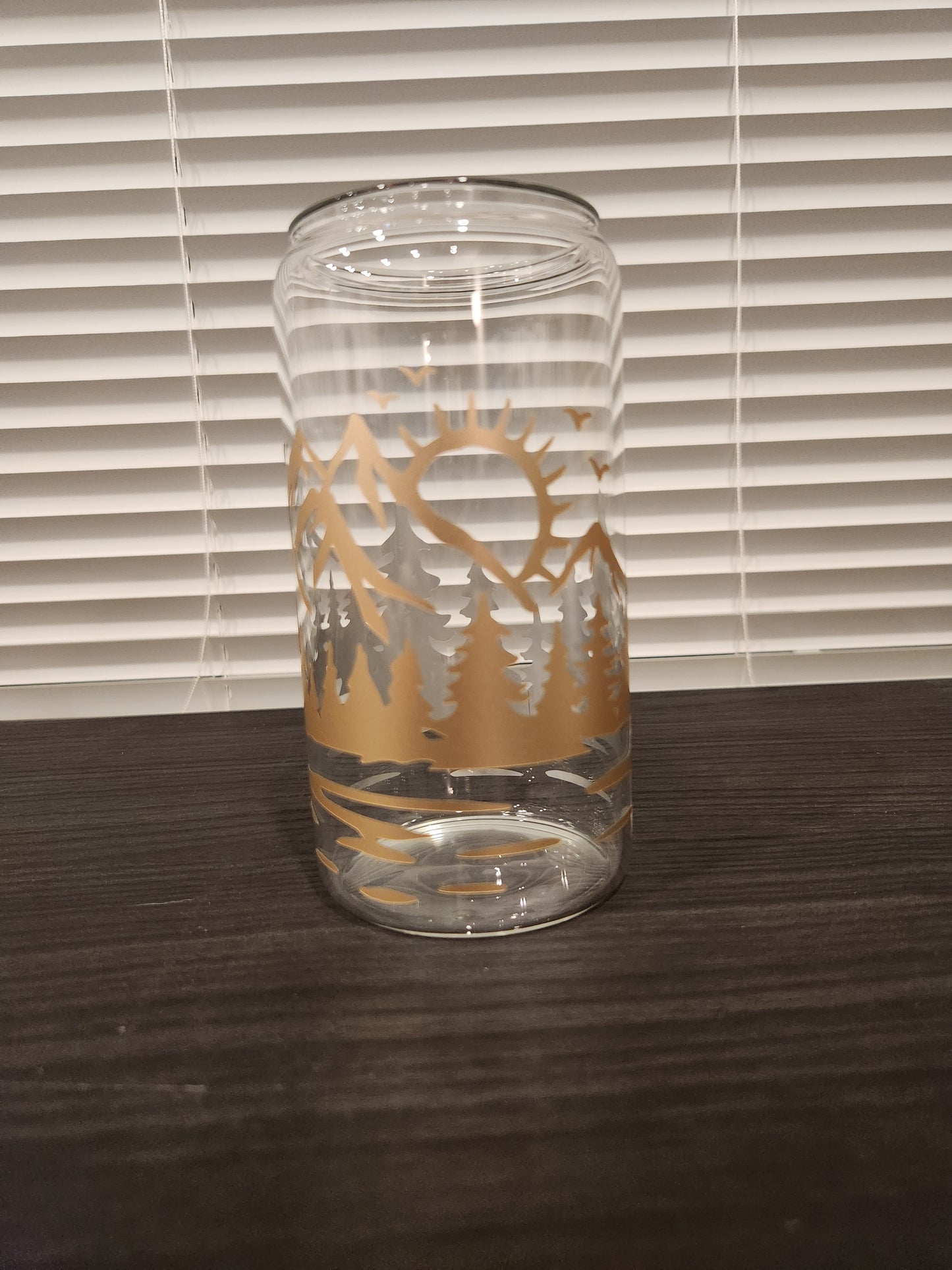 Peaceful Mountain 16oz Libbey Glass